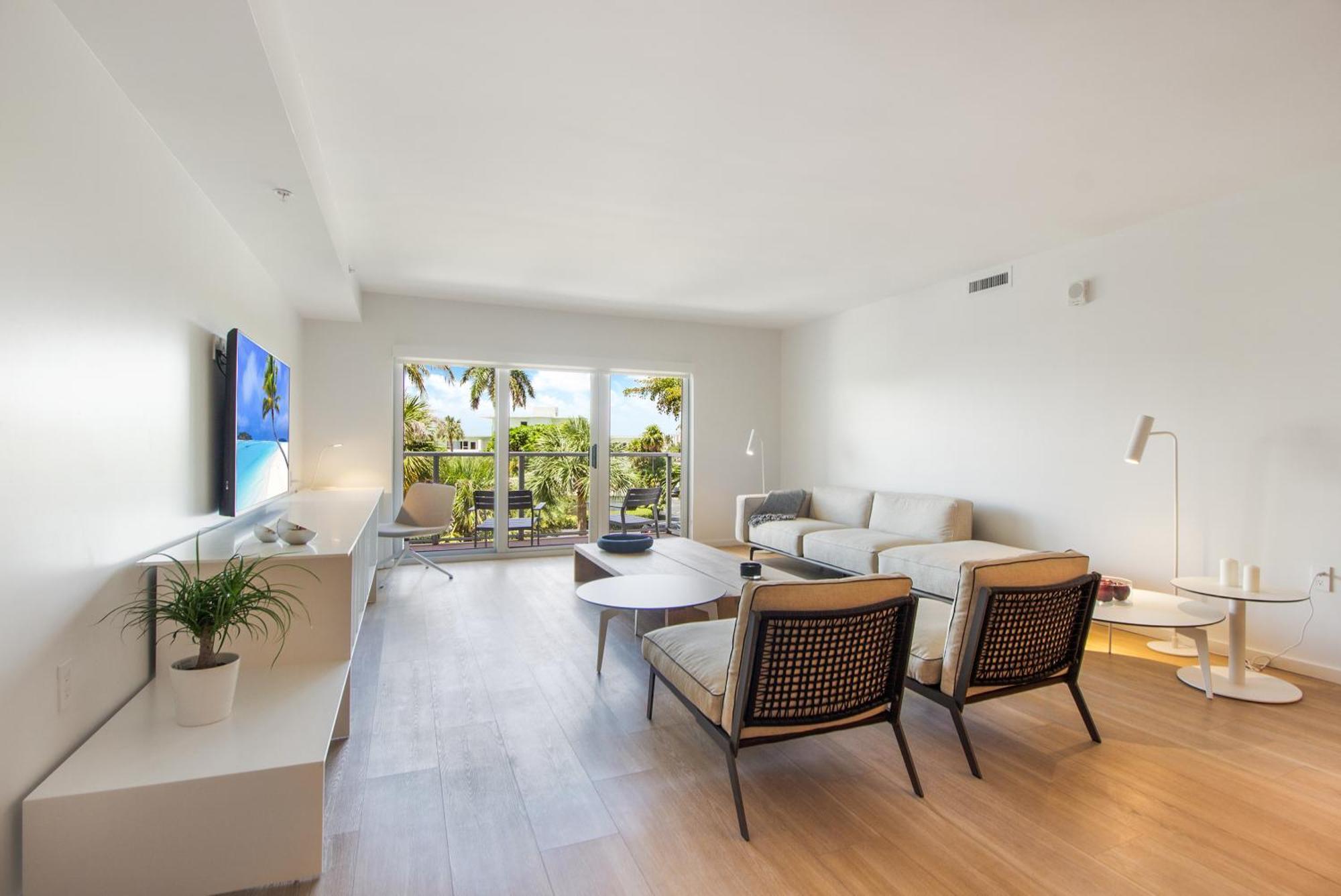 Beach Haus Residences Bal Harbour Oda fotoğraf