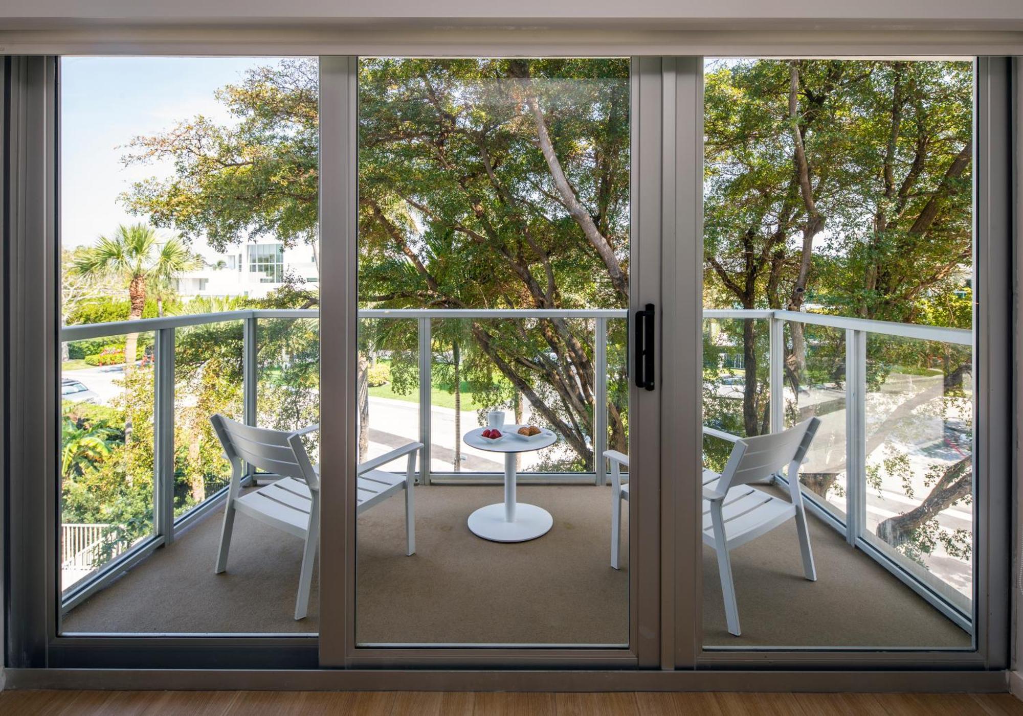 Beach Haus Residences Bal Harbour Oda fotoğraf